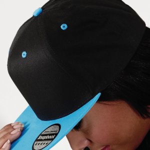 apc-contrast-snapback_2385_1923.jpg